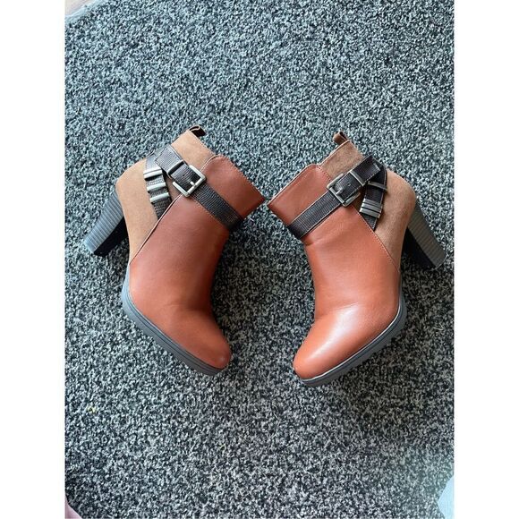 Double Buckle Chunky Heel Ankle Boots - Picture 7 of 12